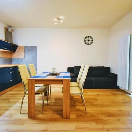 Apartment Moderni - By Alka