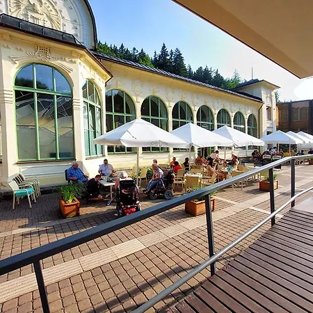 Apartment Moderni - By Alka, 1x Free Parking *