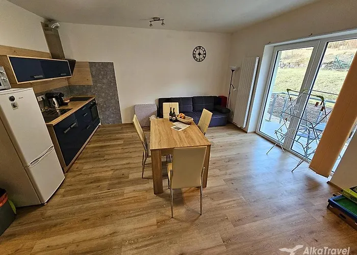 Lyzarske - By Alka, 1x Free Parking Apartment *